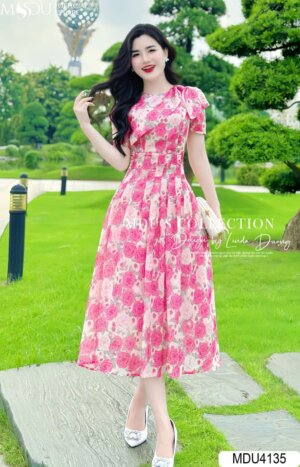 Váy Thiết Kế MDU4135 Tơ Hàn Cao Cấp Hai Lớp Màu Hồng Dài Thướt Tha Sang Trọng