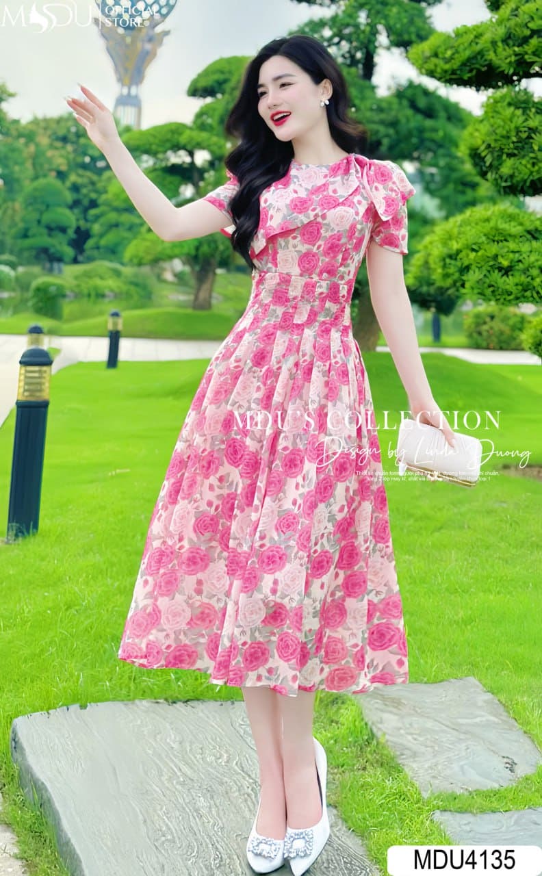Váy Thiết Kế MDU4135 Tơ Hàn Cao Cấp Hai Lớp Màu Hồng Dài Thướt Tha Sang Trọng Và Cuốn Hút
