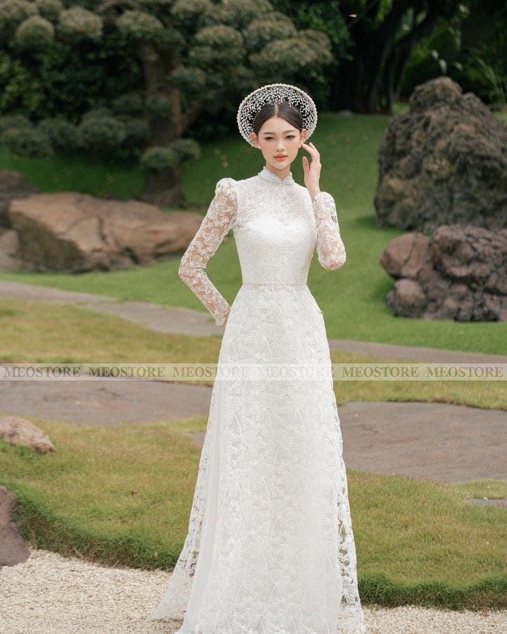 Phụ Kiện Truyền Thống Cho Áo Dài Dự Tiệc Cô Dâu