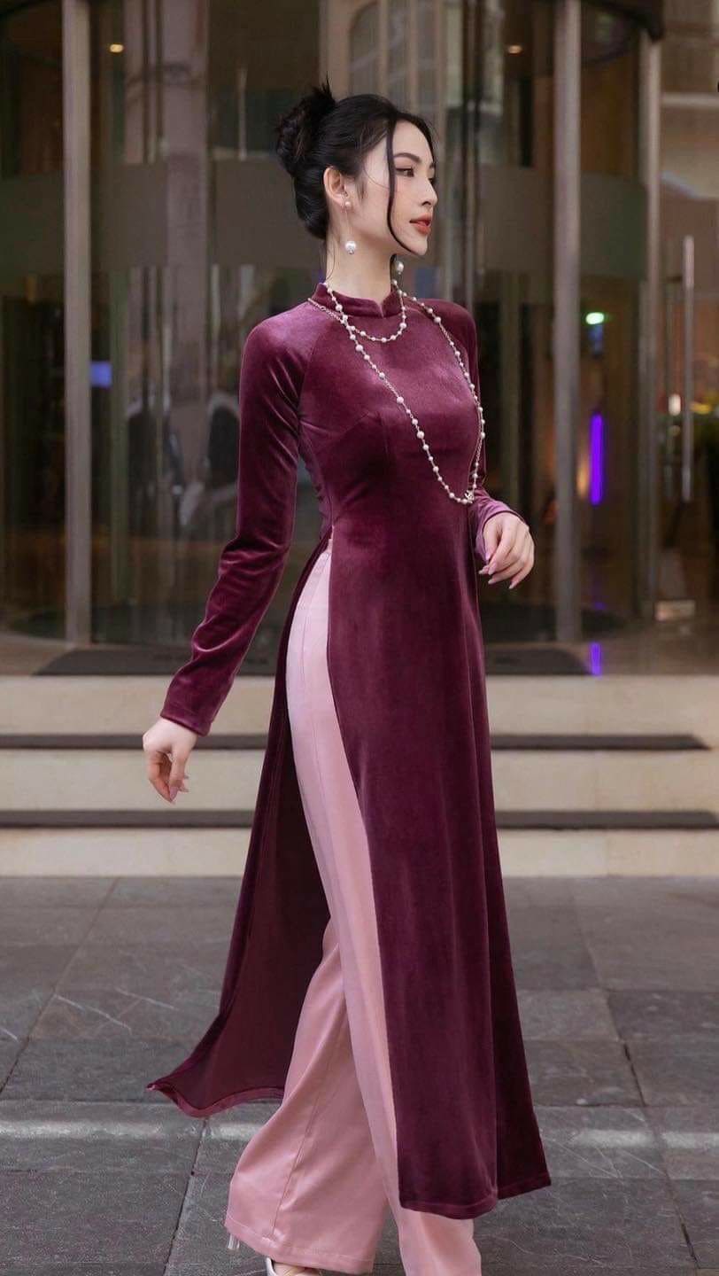 Áo Dài Dự Tiệc Tối Trung Niên – Quyến Rũ Và Đẳng Cấp