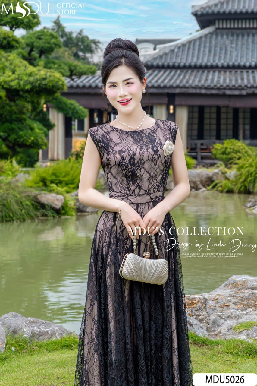 Váy Dạ Hội Ren Tinh Tế