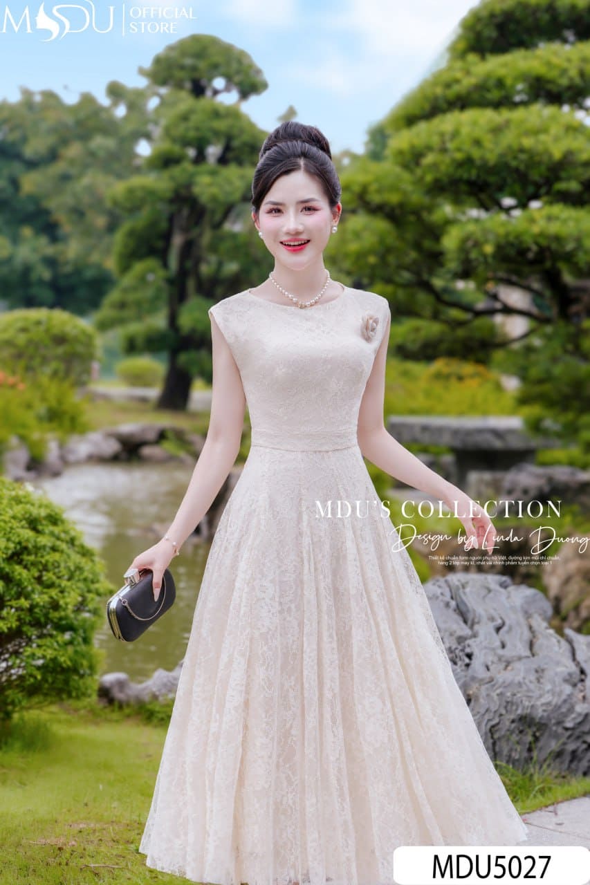 Chất Liệu Ren Và Sequin – Điểm Nhấn Lấp Lánh