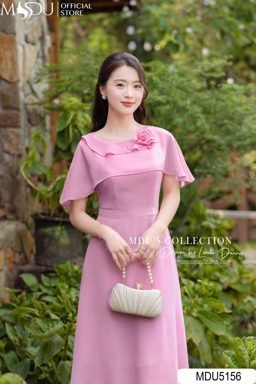 Sự Thoải Mái Và Linh Hoạt Của Váy Dạ Hội Dáng Ngắn