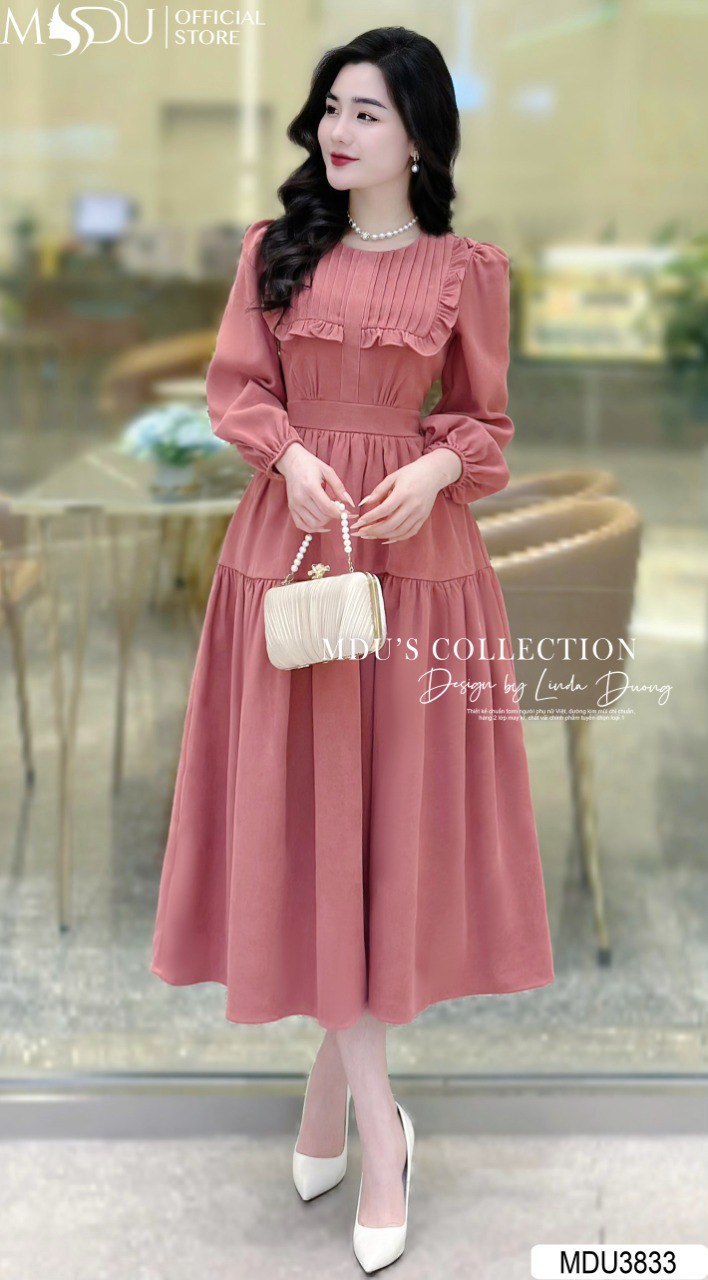 Váy Dạ Hội Tay Dài Cho Vóc Dáng Quả Táo