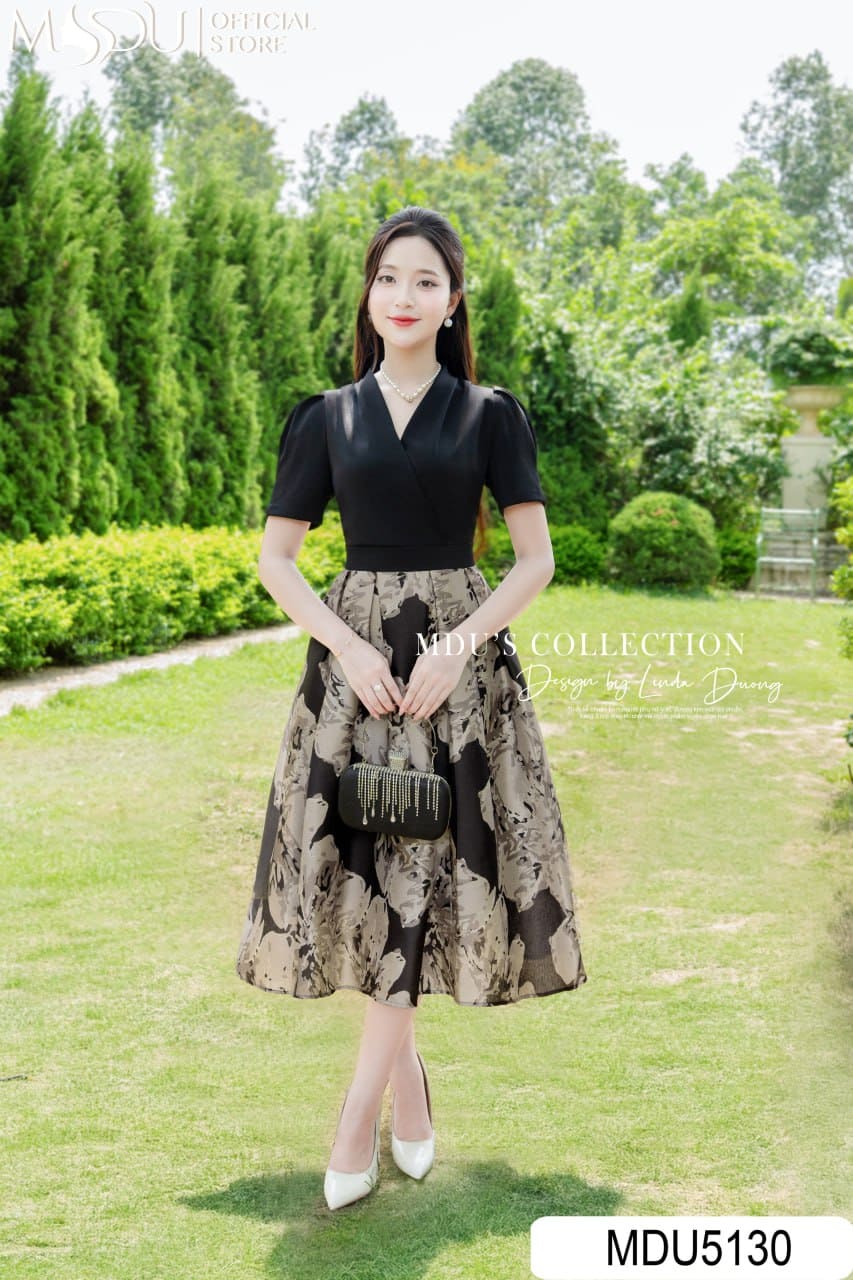 Váy Xòe Phối Xleo & Gấm Hoa Dáng Xòe Cổ V