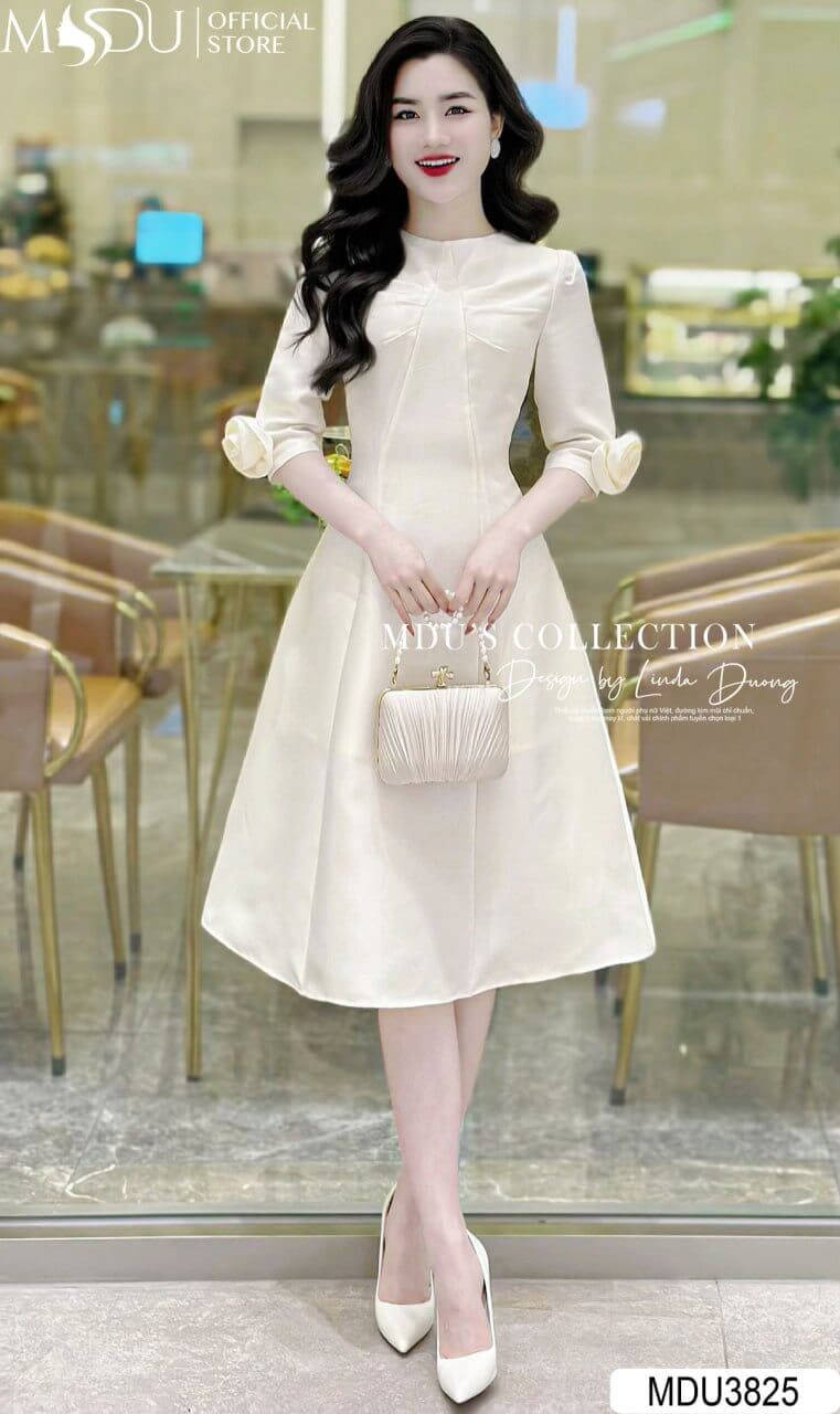 Kiểu Dáng Váy Thu Đông Công Sở "Hot Hit" Nhất 2025 - Váy Chữ A