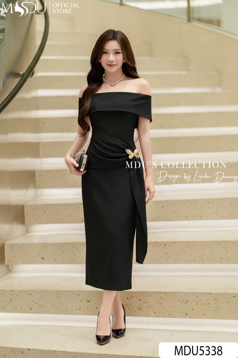 Đầm Tiểu Thư Dáng Dài Đen Huyền Bí - Sự Lựa Chọn Của Phong Cách Tối Giản